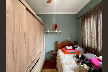 Casa à venda com 304m², 2 quartos e 4 vagasQuarto 2