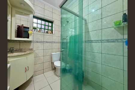 Casa à venda com 304m², 2 quartos e 4 vagasBanheiro 