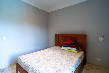 Casa para alugar com 450m², 4 quartos e 3 vagasSuíte 1
