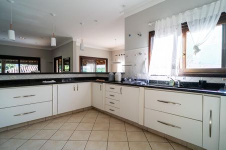 Casa para alugar com 450m², 4 quartos e 3 vagasCozinha