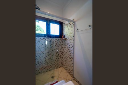 Casa para alugar com 450m², 4 quartos e 3 vagasBanheiro da Suíte 1