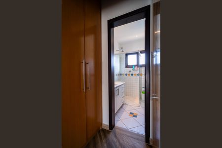 Casa para alugar com 450m², 4 quartos e 3 vagasBanheiro