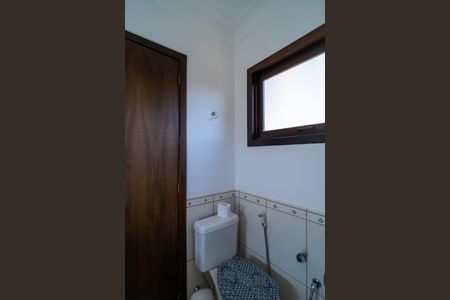 Casa para alugar com 450m², 4 quartos e 3 vagasBanheiro da Suíte 2