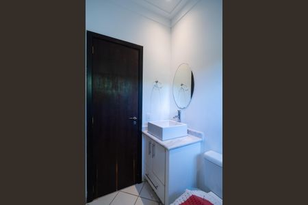 Casa para alugar com 450m², 4 quartos e 3 vagasBanheiro da Suíte 1