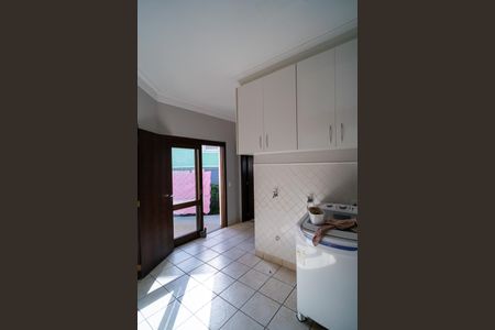 Casa para alugar com 450m², 4 quartos e 3 vagasÁrea de Serviço