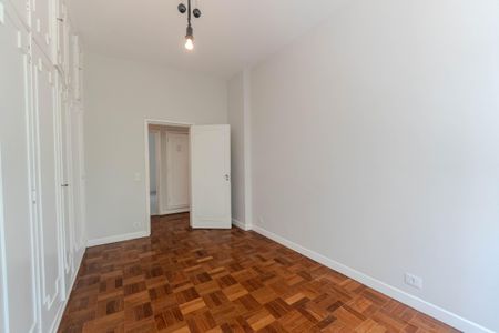 Apartamento para alugar com 240m², 4 quartos e 2 vagasQuarto 1