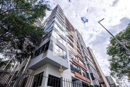 Apartamento para alugar com 240m², 4 quartos e 2 vagas Apartamento para alugar com 240m², 4 quartos e 2 vagasFachada