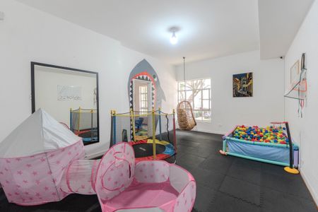 Apartamento para alugar com 240m², 4 quartos e 2 vagasEspaço Kids