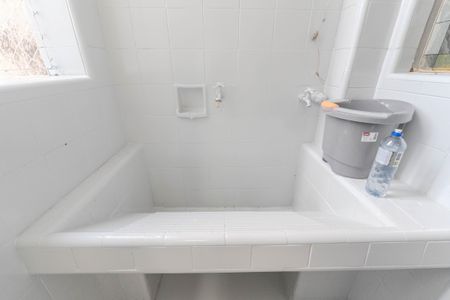 Apartamento para alugar com 240m², 4 quartos e 2 vagas Apartamento para alugar com 240m², 4 quartos e 2 vagasÁrea de Serviço