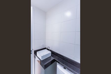 Banheiro de apartamento para alugar com 2 quartos, 41m² em Vila Albertina, São Paulo