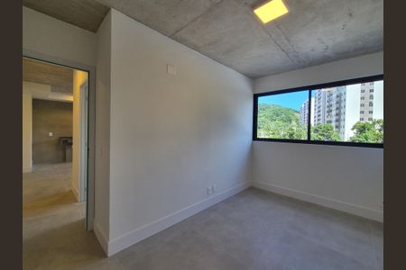 Apartamento à venda com 67m², 2 quartos e 1 vaga Apartamento à venda com 67m², 2 quartos e 1 vagaSuíte