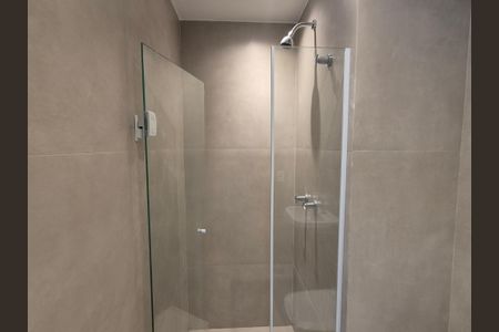 Apartamento à venda com 67m², 2 quartos e 1 vaga Apartamento à venda com 67m², 2 quartos e 1 vagaBanheiro social