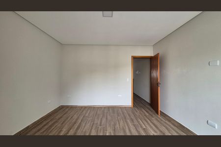 Casa à venda com 200m², 3 quartos e 2 vagas Casa à venda com 200m², 3 quartos e 2 vagasSuíte 2