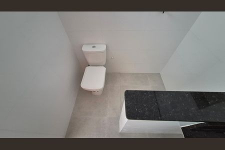 Casa à venda com 200m², 3 quartos e 2 vagas Casa à venda com 200m², 3 quartos e 2 vagasBanheiro da suíte 2