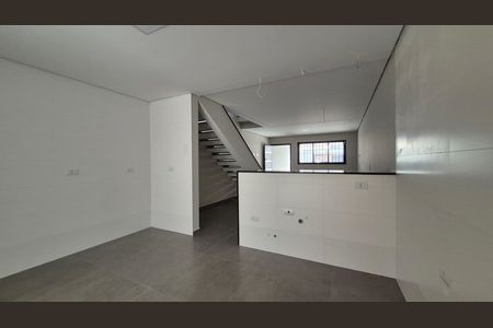 Casa à venda com 200m², 3 quartos e 2 vagas Casa à venda com 200m², 3 quartos e 2 vagasCozinha