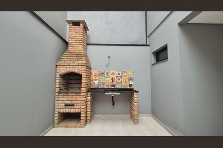 Casa à venda com 200m², 3 quartos e 2 vagas Casa à venda com 200m², 3 quartos e 2 vagasArea externa