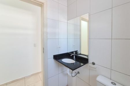 Banheiro Social de casa para alugar com 3 quartos, 250m² em Ferrazópolis, São Bernardo do Campo