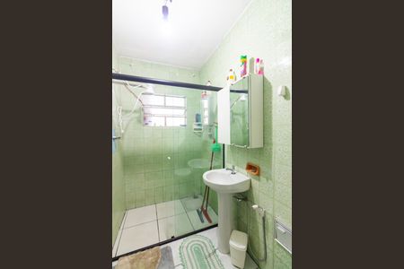 Casa à venda com 132m², 2 quartos e 1 vagaBanheiro 