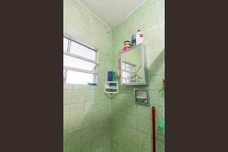 Casa à venda com 132m², 2 quartos e 1 vagaBanheiro 