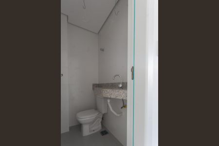 Casa à venda com 120m², 2 quartos e 1 vagaLavabo