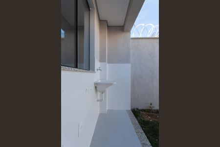 Casa à venda com 120m², 2 quartos e 1 vagaÁrea de Serviço