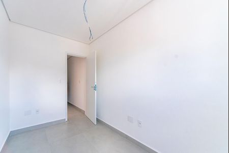 Apartamento à venda com 69m², 3 quartos e 2 vagasQuarto 2