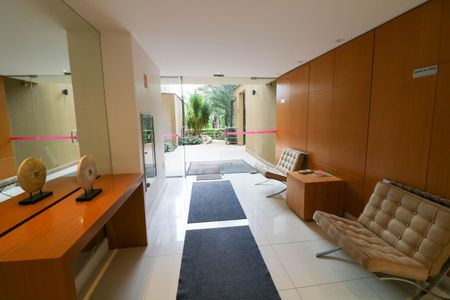 Apartamento à venda com 102m², 1 quarto e 2 vagasÁrea comum - Hall social