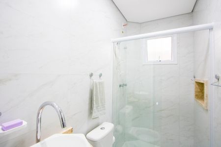 Apartamento à venda com 69m², 3 quartos e 2 vagasBanheiro social