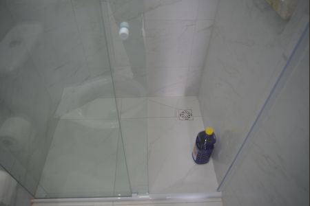 Apartamento à venda com 69m², 2 quartos e 2 vagasBanheiro da Suíte