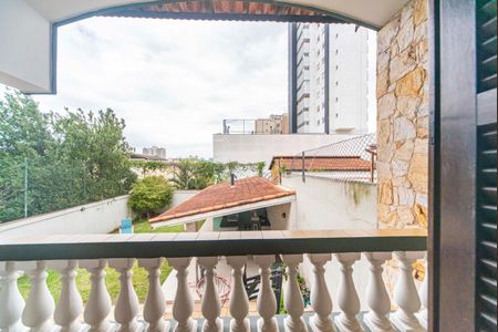 Casa à venda com 420m², 3 quartos e 8 vagasVista do Quarto 3