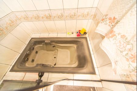 Casa à venda com 420m², 3 quartos e 8 vagasBanheiro do Quarto 3