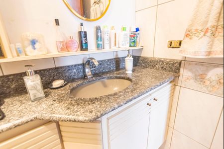 Casa à venda com 420m², 3 quartos e 8 vagasBanheiro do Quarto 3