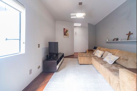 Casa à venda com 420m², 3 quartos e 8 vagasSala de TV