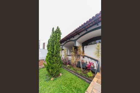 Casa à venda com 420m², 3 quartos e 8 vagasJardim da frente