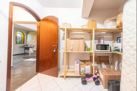 Casa à venda com 420m², 3 quartos e 8 vagasQuarto de Serviço