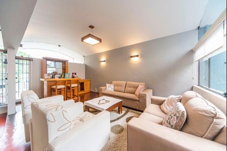 Sala de casa à venda com 3 quartos, 420m² em Campestre, Santo André