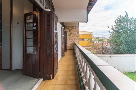 Casa à venda com 420m², 3 quartos e 8 vagasVaranda dos Quartos