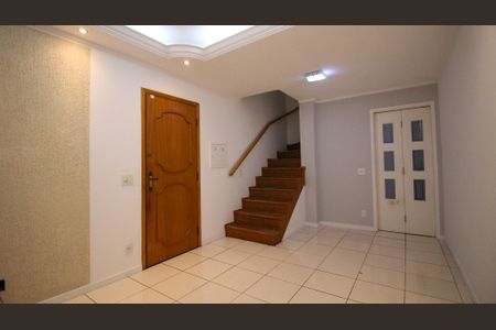 Sala de casa para alugar com 3 quartos, 125m² em Jardim Ibitirama, São Paulo