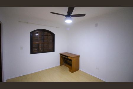 Casa para alugar com 125m², 3 quartos e 2 vagasSuíte