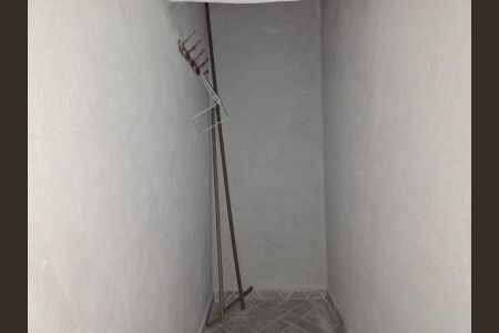 Casa para alugar com 74m², 2 quartos e 2 vagas Casa para alugar com 74m², 2 quartos e 2 vagasÁrea de Serviço