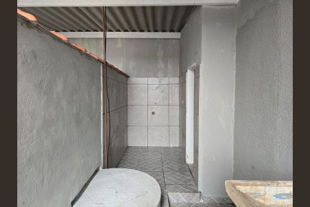 Casa para alugar com 74m², 2 quartos e 2 vagas Casa para alugar com 74m², 2 quartos e 2 vagasÁrea de Serviço