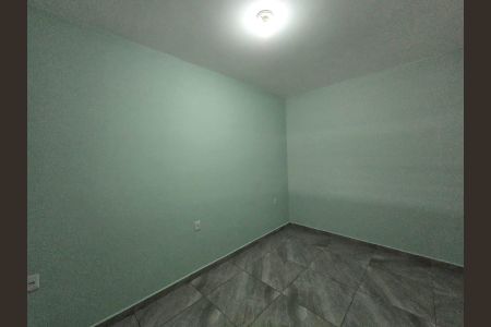 Quarto 01 de casa para alugar com 2 quartos, 74m² em Jardim Presidente Dutra, Guarulhos