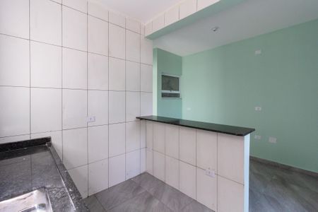 Cozinha de casa para alugar com 2 quartos, 60m² em Jardim Presidente Dutra, Guarulhos