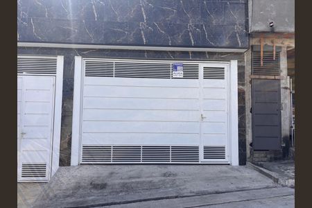 Casa para alugar com 60m², 2 quartos e 1 vaga