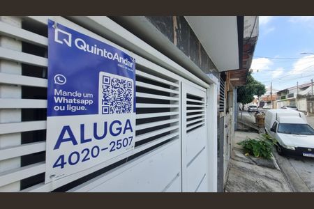 Casa para alugar com 60m², 2 quartos e 1 vaga