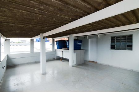 Casa para alugar com 140m², 2 quartos e 2 vagasVaranda