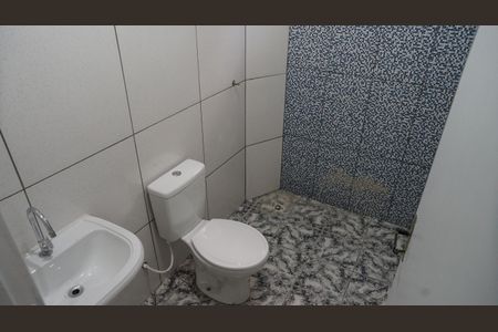 Casa para alugar com 47m², 1 quarto e sem vagaBanheiro