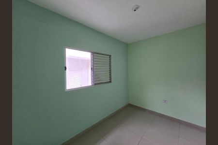 Quarto 01 de casa para alugar com 1 quarto, 40m² em Jardim Presidente Dutra, Guarulhos