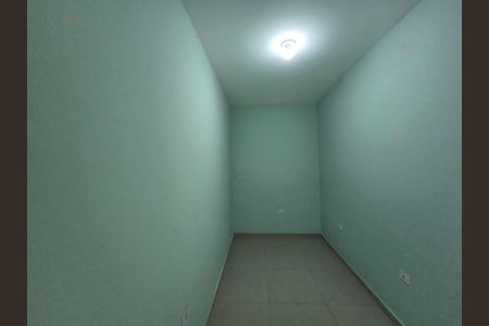 Sala  de casa para alugar com 1 quarto, 40m² em Jardim Presidente Dutra, Guarulhos