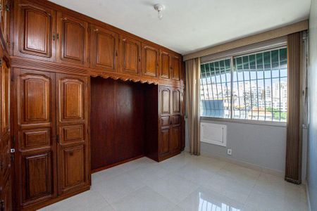 Apartamento à venda com 120m², 3 quartos e 1 vaga